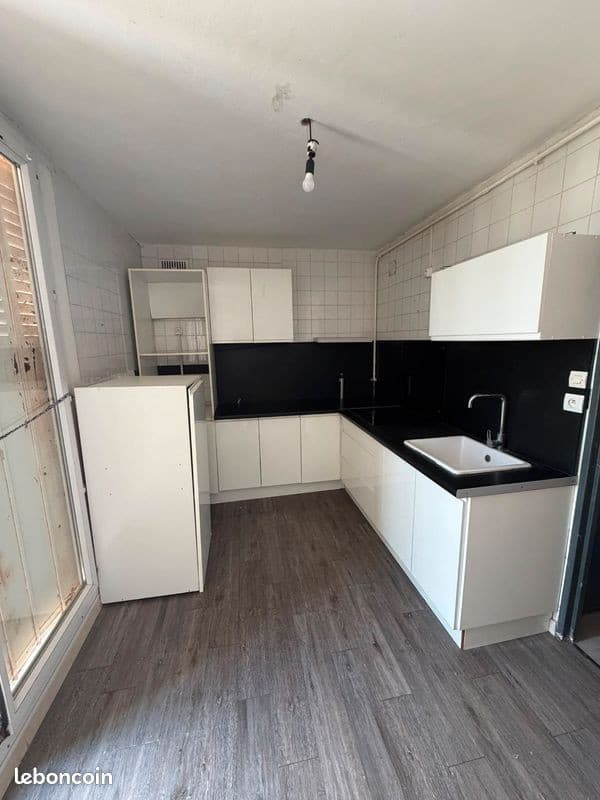 Appartement F3 avec deux balcons