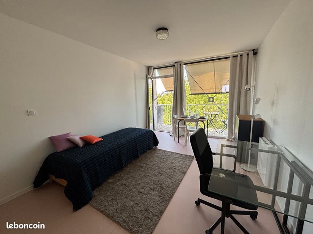 Studio 1 pièce 23 m²