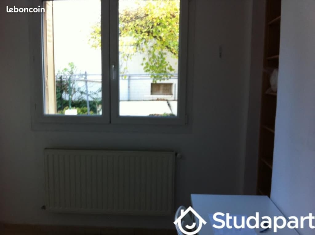 Appartement 1 pièce 13 m²