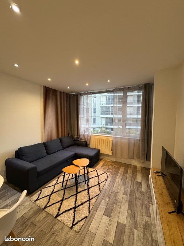 Appartement T2 meublé à louer – 1 chambre – 1 300 /mois charges comprises
