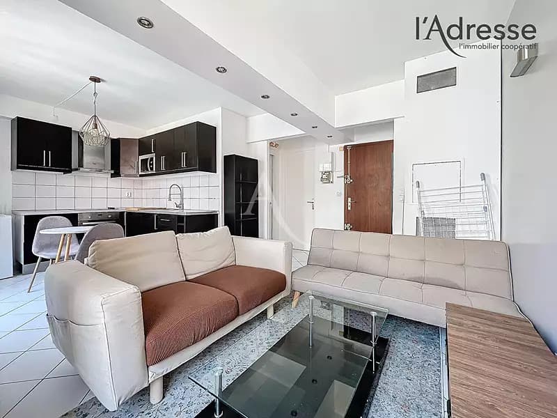 Location appartement 2 pièces 37 m² Puteaux (92800) - Superimmo