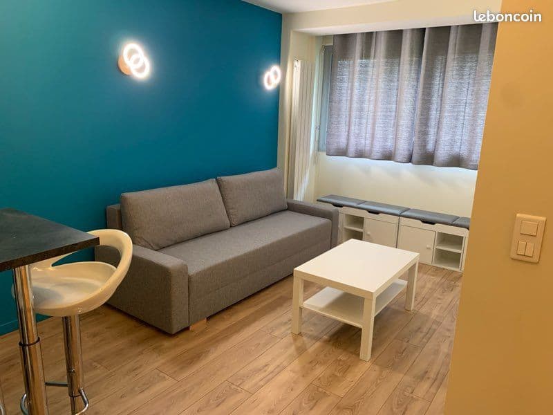 T2 meublé de 40 m² avec parking couvert – Puteaux, bord de Seine – proche M1 & T2