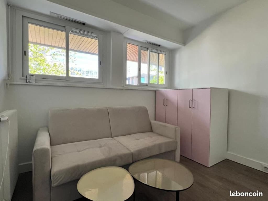 Studio 1 pièce 15 m²