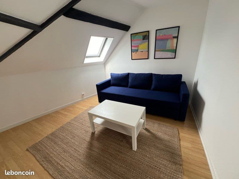 Beau studio meublé 20m2 Maubeuge proche gare