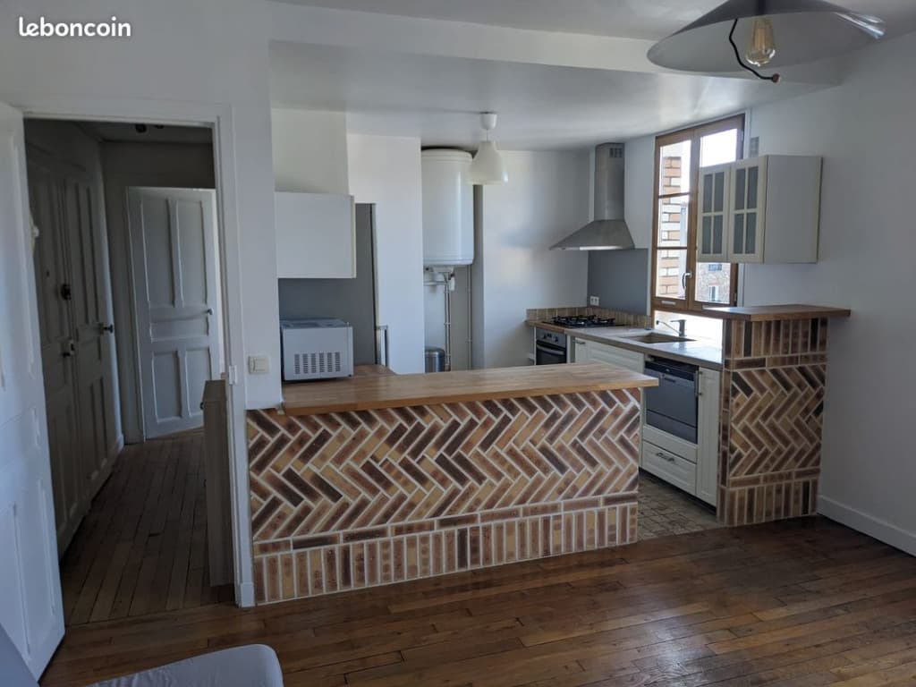 Appartement 2 pièces de 43 m² – Proche ligne L