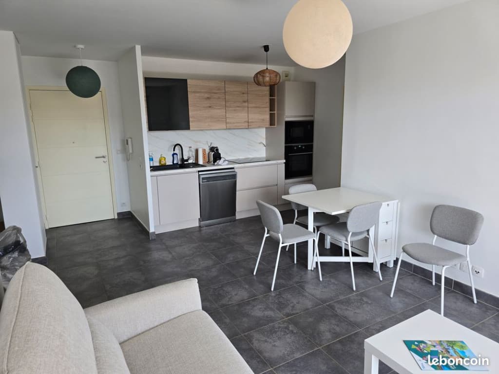 F3 Meublé 64 m² à Bretigny Appartement sur Orge