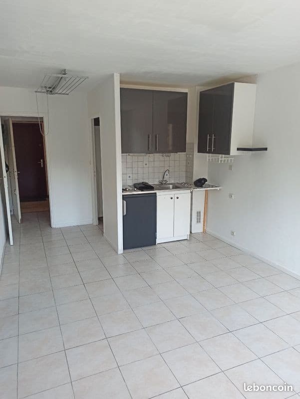 Location studio 24 m2