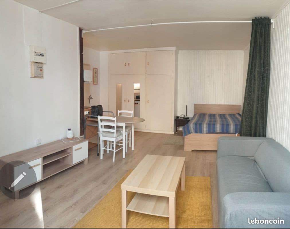 Versailles Saint-Louis – Studio meublé 27 m²