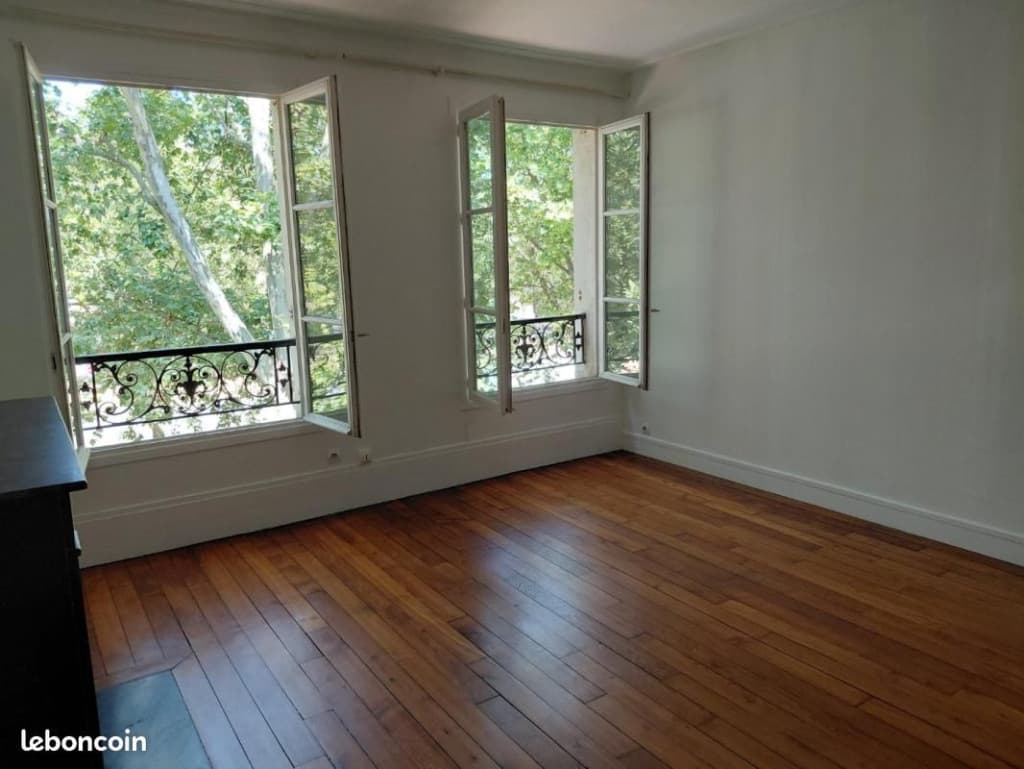 Studio 1 pièce 35 m²