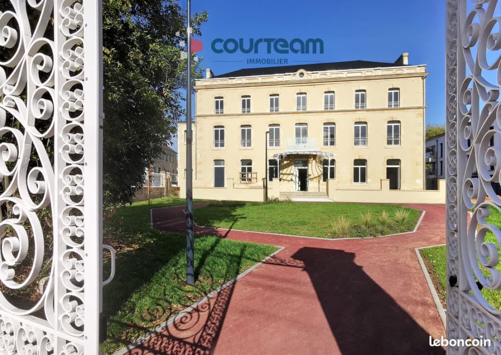 Studio 1 pièce 34 m²