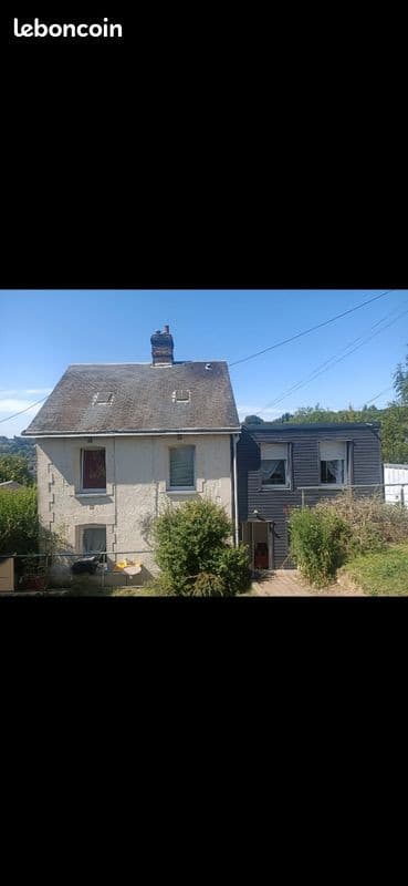 Maison avec garage et jardin