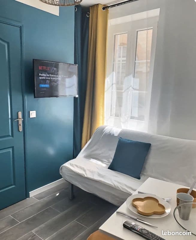 À LOUER – Charmante studette meublé 10 m² – 5 mn gare