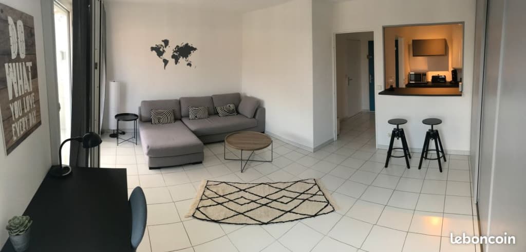 Grand studio de 34m²
