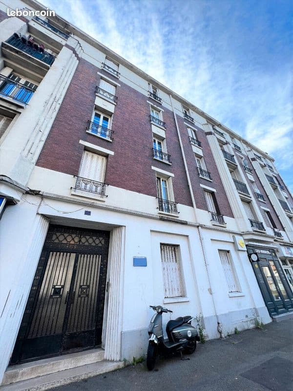 Studio 1 pièce 18 m²