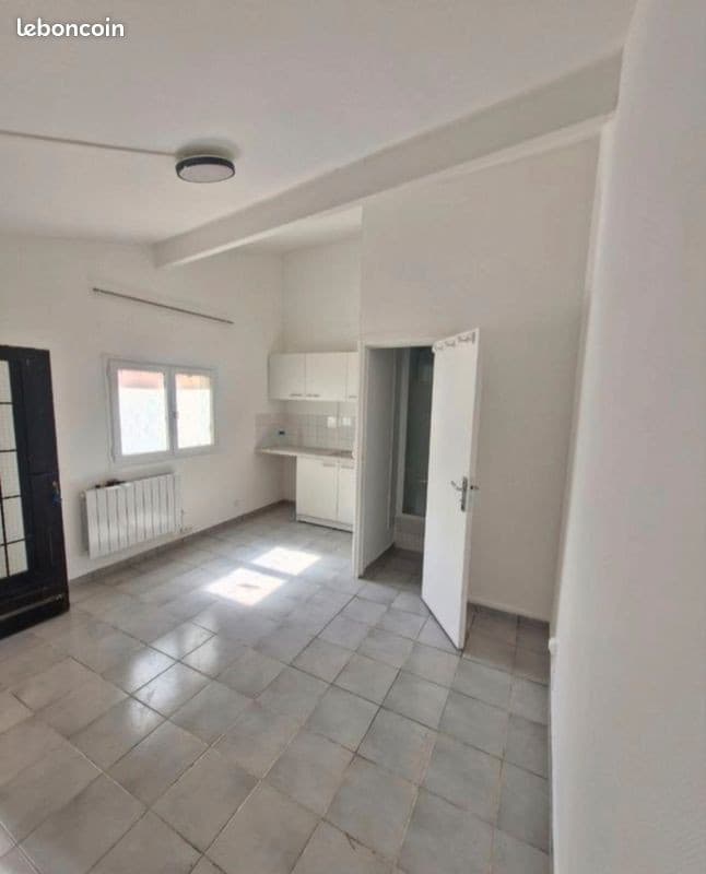 Studio a louer sur Drancy proche rer le bourget
