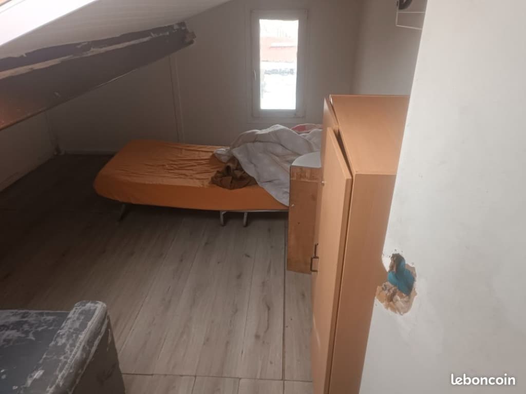 Chamabre dans pavillon