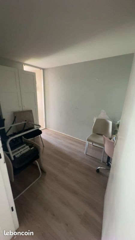 A louer chambre dans logement