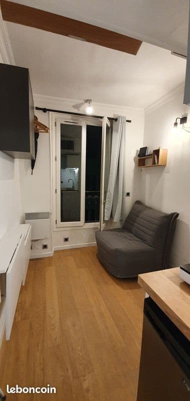 Chambre Meublée 9m2 – Montmartre