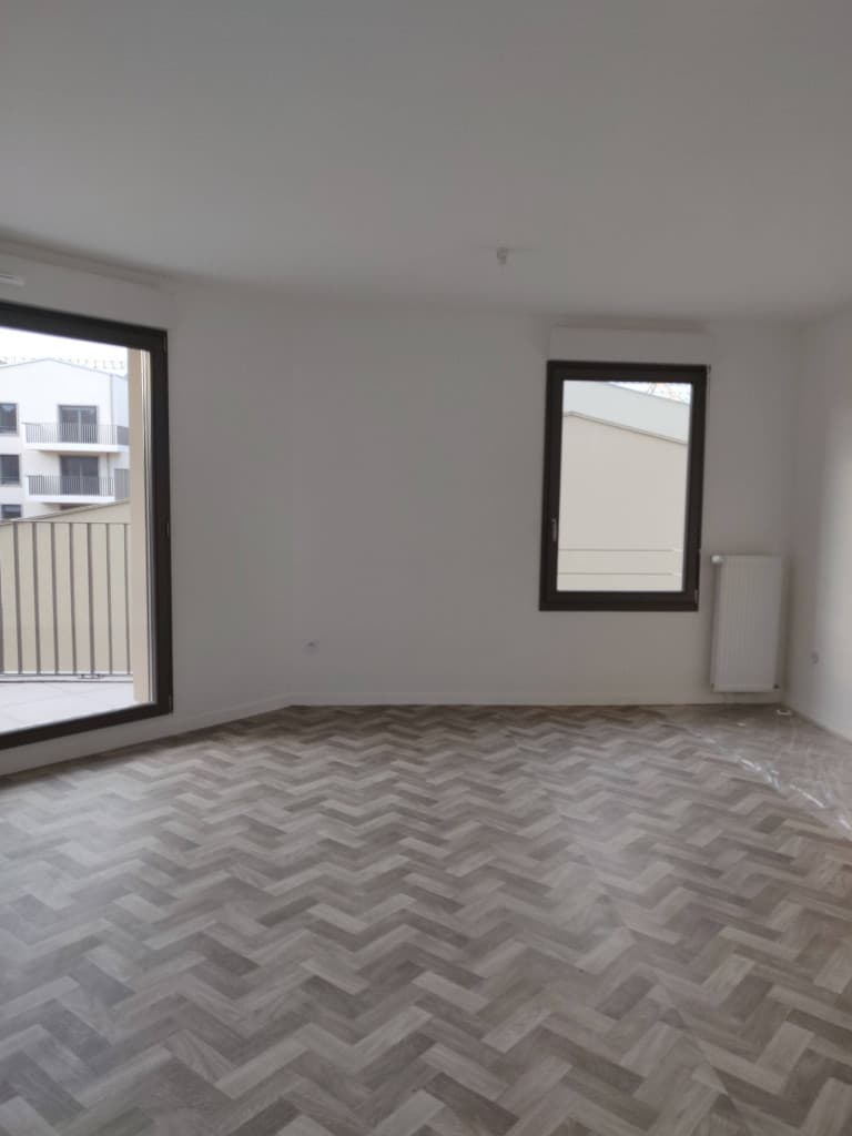 Mantes la Ville - T3 Neuf 62m² avec Balcon - Proche Gare & Hôpital
