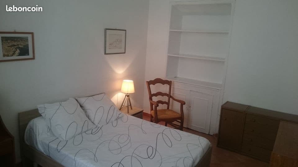 Appartement T1 plein centre de Bastia - Bail Etudiant 10 mois