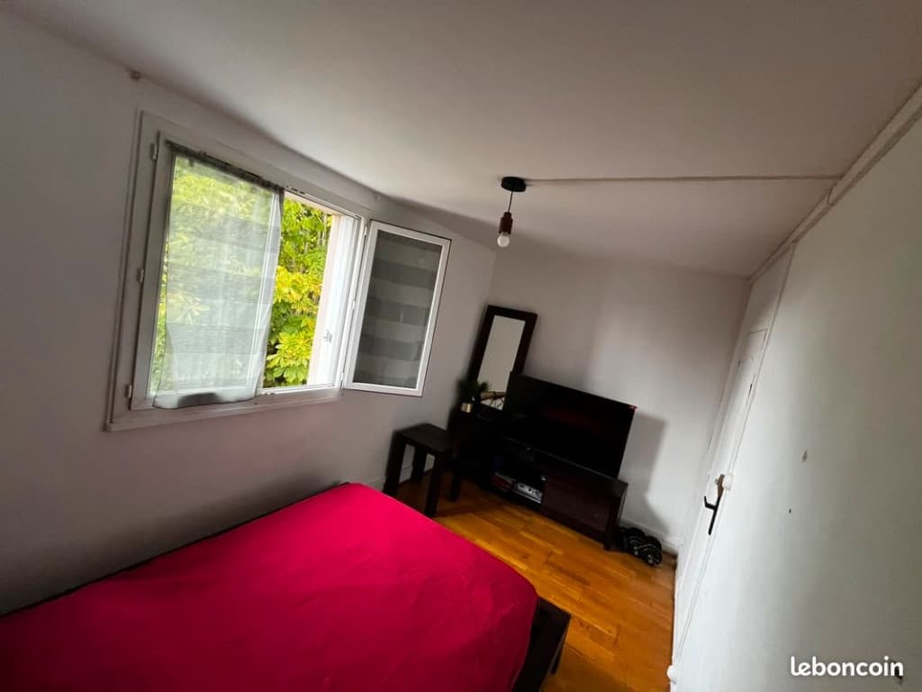 Chambre privative meublée à louer Etampes