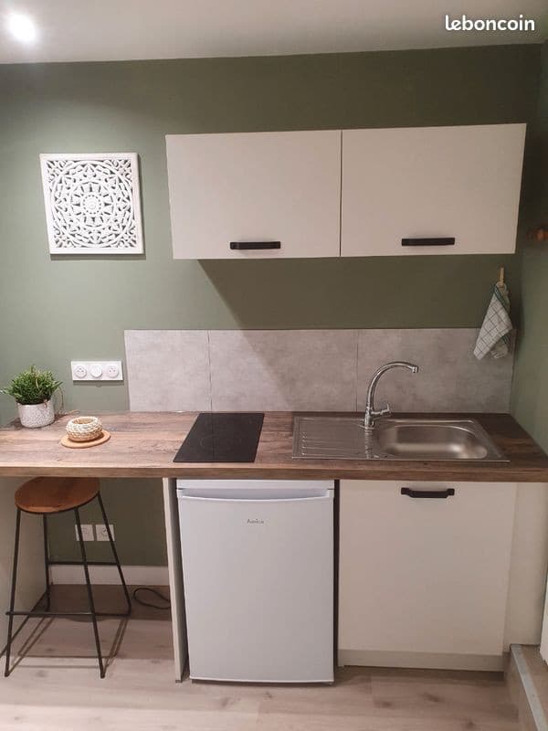 Location studio appartement 400 toutes charges comprises