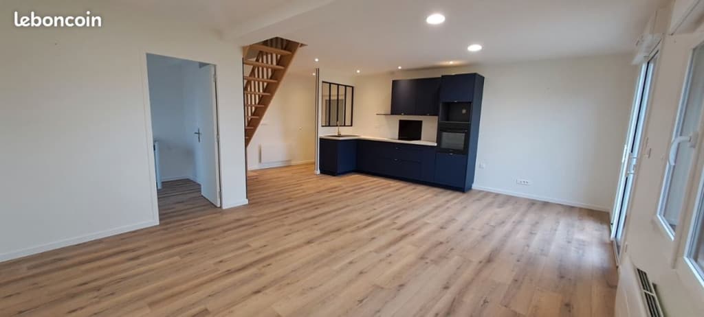 Location maison de bourg 90m²