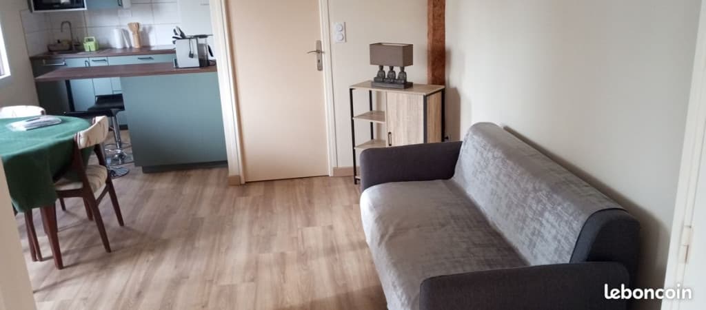 2 Pièces meublé Lévis Saint Nom (78320) 815 CC