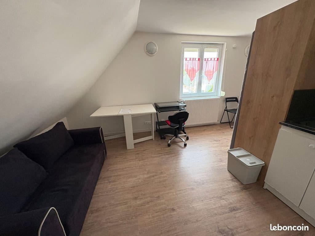Studio 1 pièce 15 m²