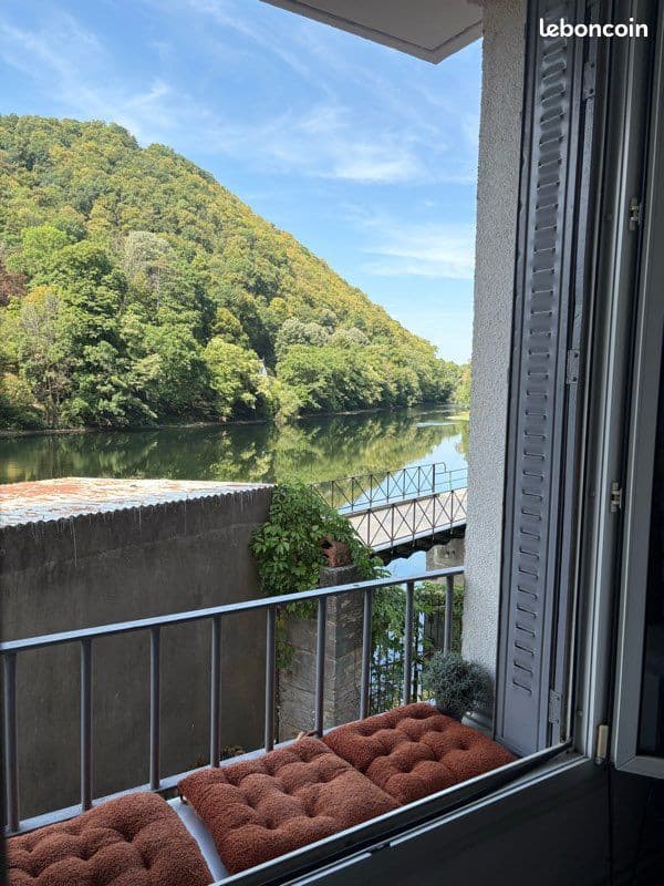 Appartement F3 bords du Doubs