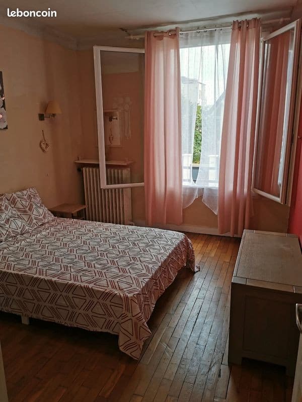 Une chambre pour fille