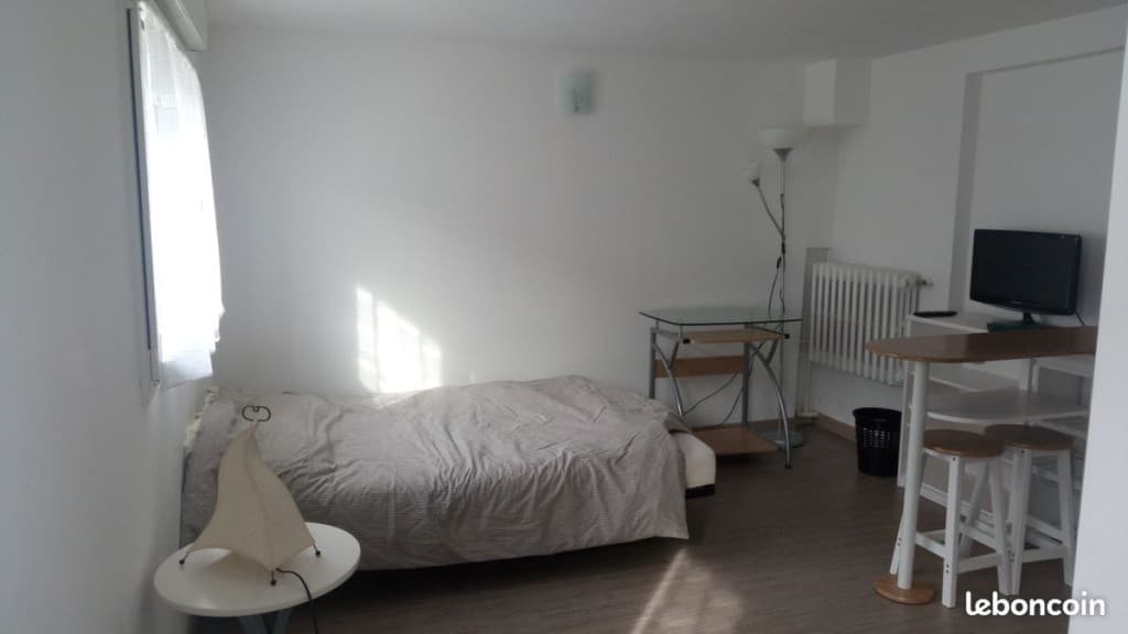 Location studio meublé chez l'habitant