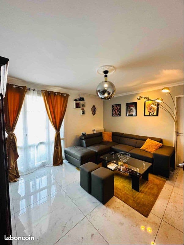 Bel appartement meublé