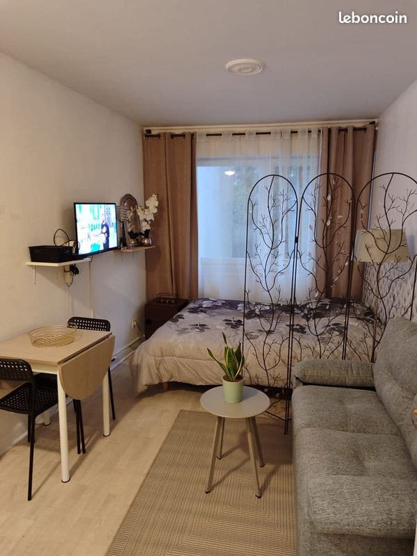Sous loc stud courbevoie la defense