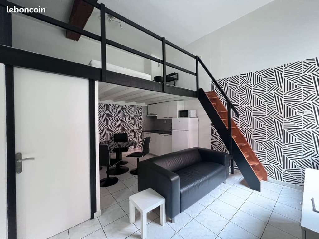 Appartements T2 22 de 27 à 34m2 meublés, Vieux Lille, pour étudiants. Idéal pour étudiant du Lycée St Paul