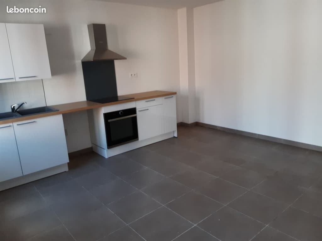 Maison à Louer 33m²