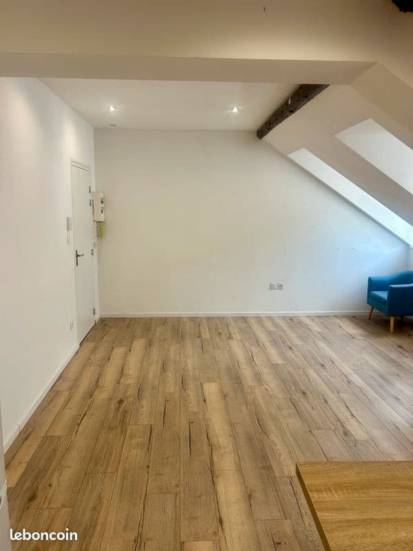 Appartment 50 m2 Longwy bas
