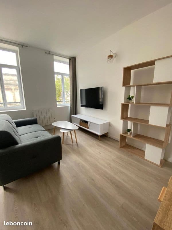 Chambre meublée à louer