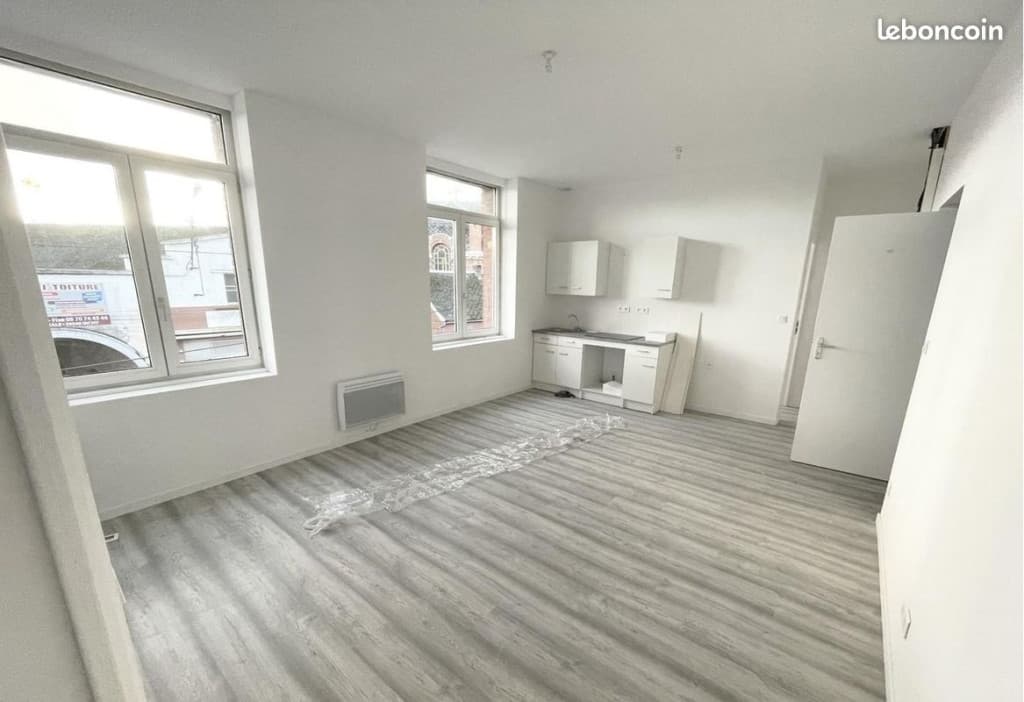 Studio meublé 25m² – Inchy (proche Cambrai) – 400 CC