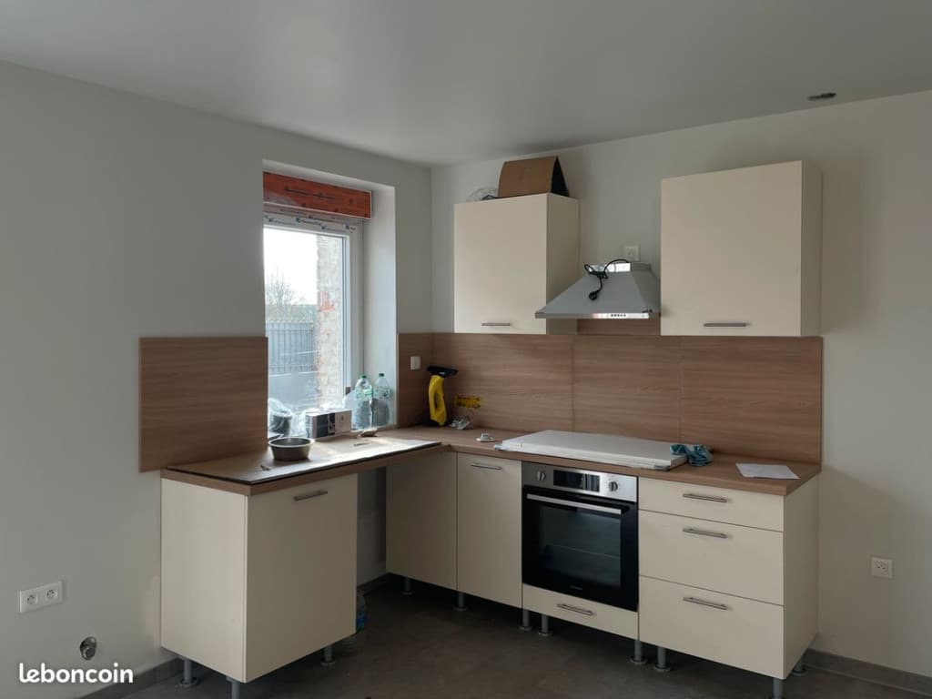 Maison T3 avec jardin, box et parking