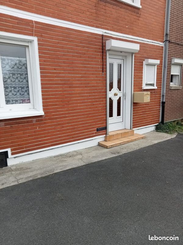 Location maison meublée2chambres un bureau 1 garage sur cambrai