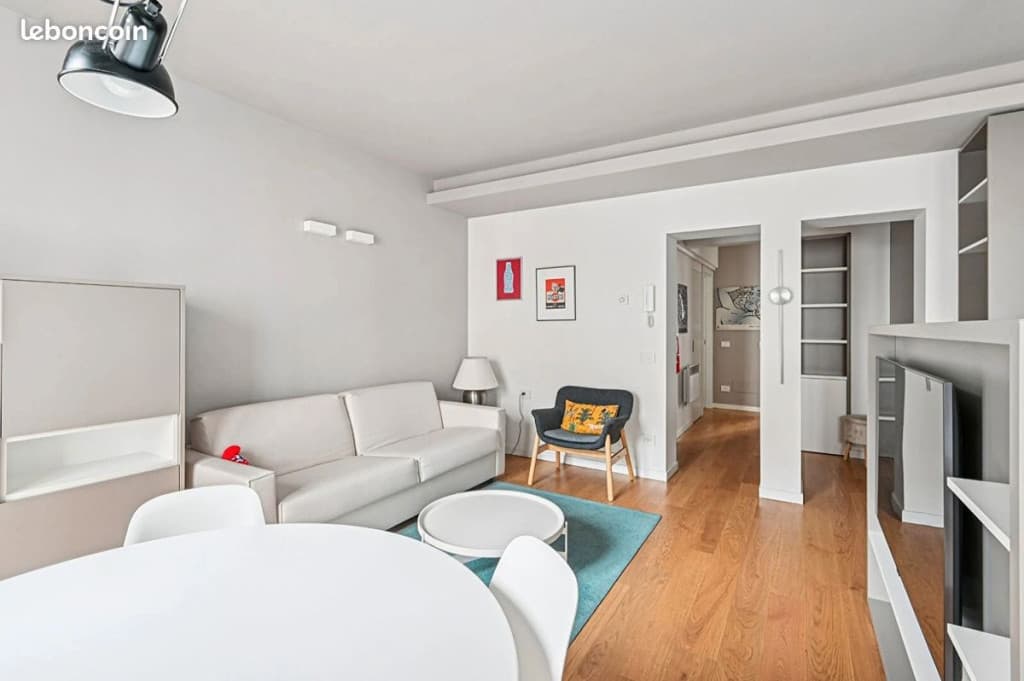 Bel 2Y immeuble rénové 52.5m²