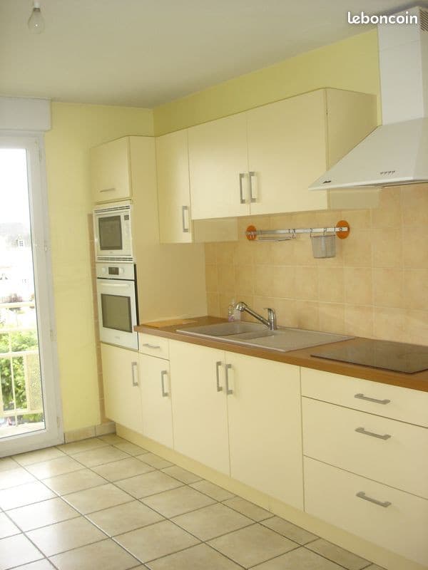 Appartement F2 + garage