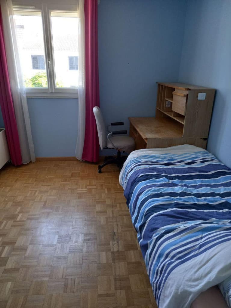 Appartement - 5 pièce(s) - 11 m²