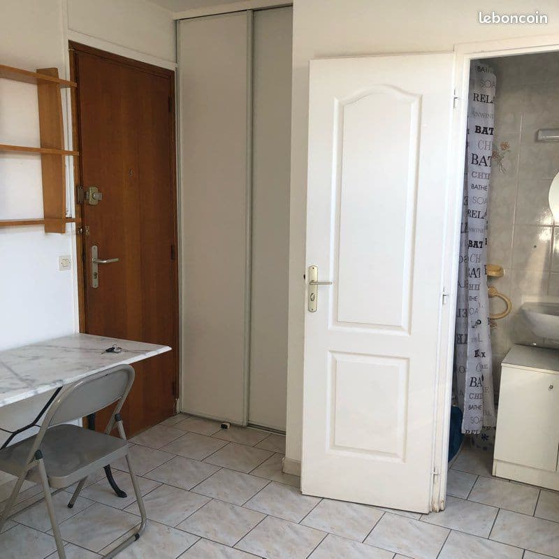 Studio meublé Tours CHU Bretonneau
