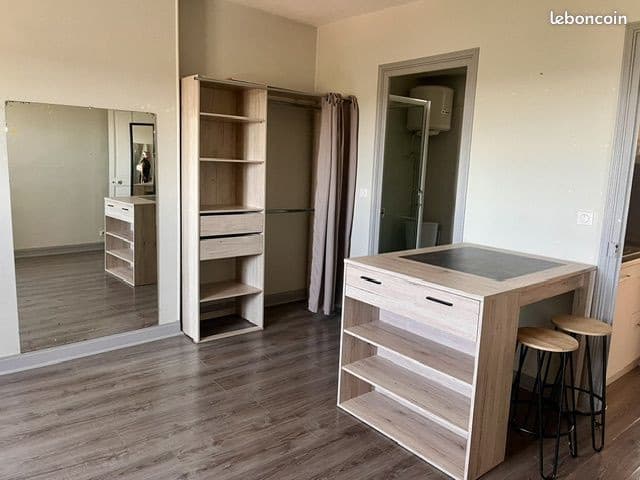 Studio 1 pièce 23 m²