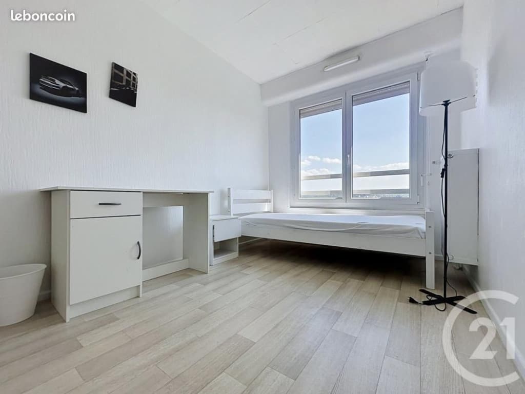 Chambre 2 pièces 15 m²