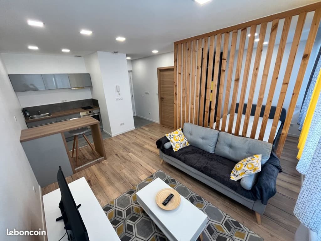 Studio / T1 meublé