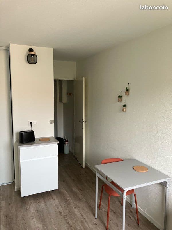 Studio meublé 20 m2 Lyon 3ème