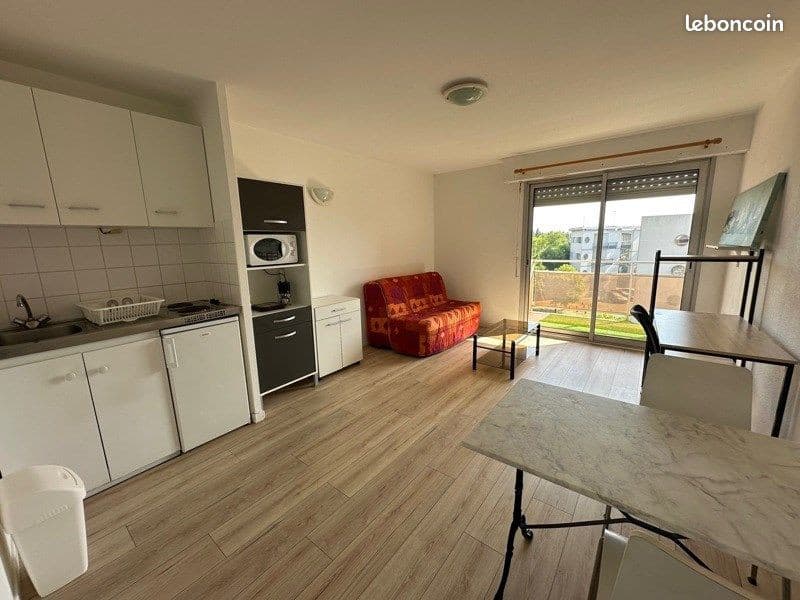 Studio 1 pièce 23 m²